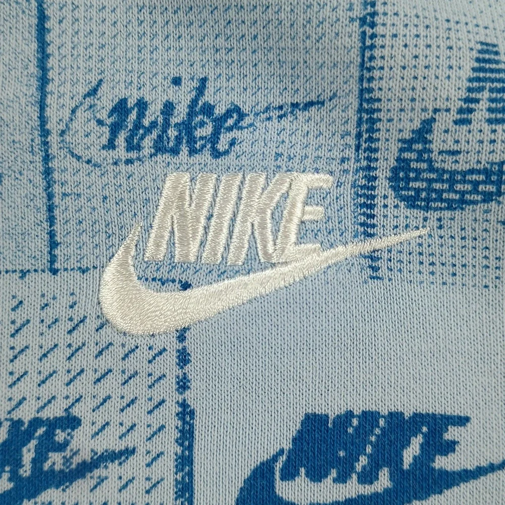 Nike this hoodie